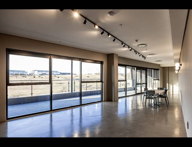 11,114M² WAREHOUSE TO LET IN SAMRAND BUSINESS PARK